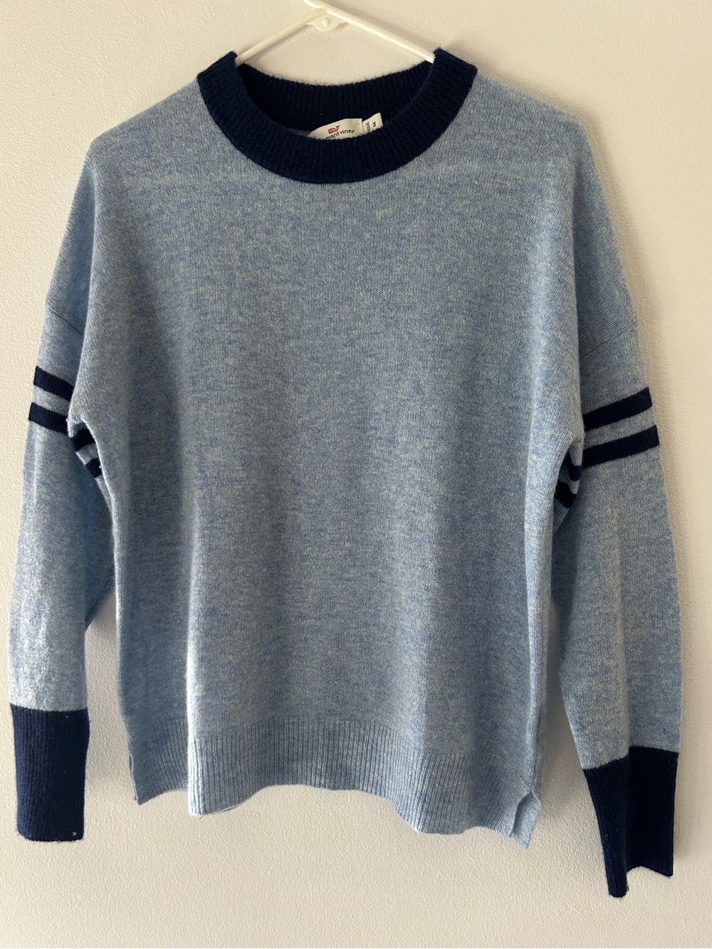 Vineyard Vines light blue Navy Blue stripCashmere Sweater Nautical Prepp